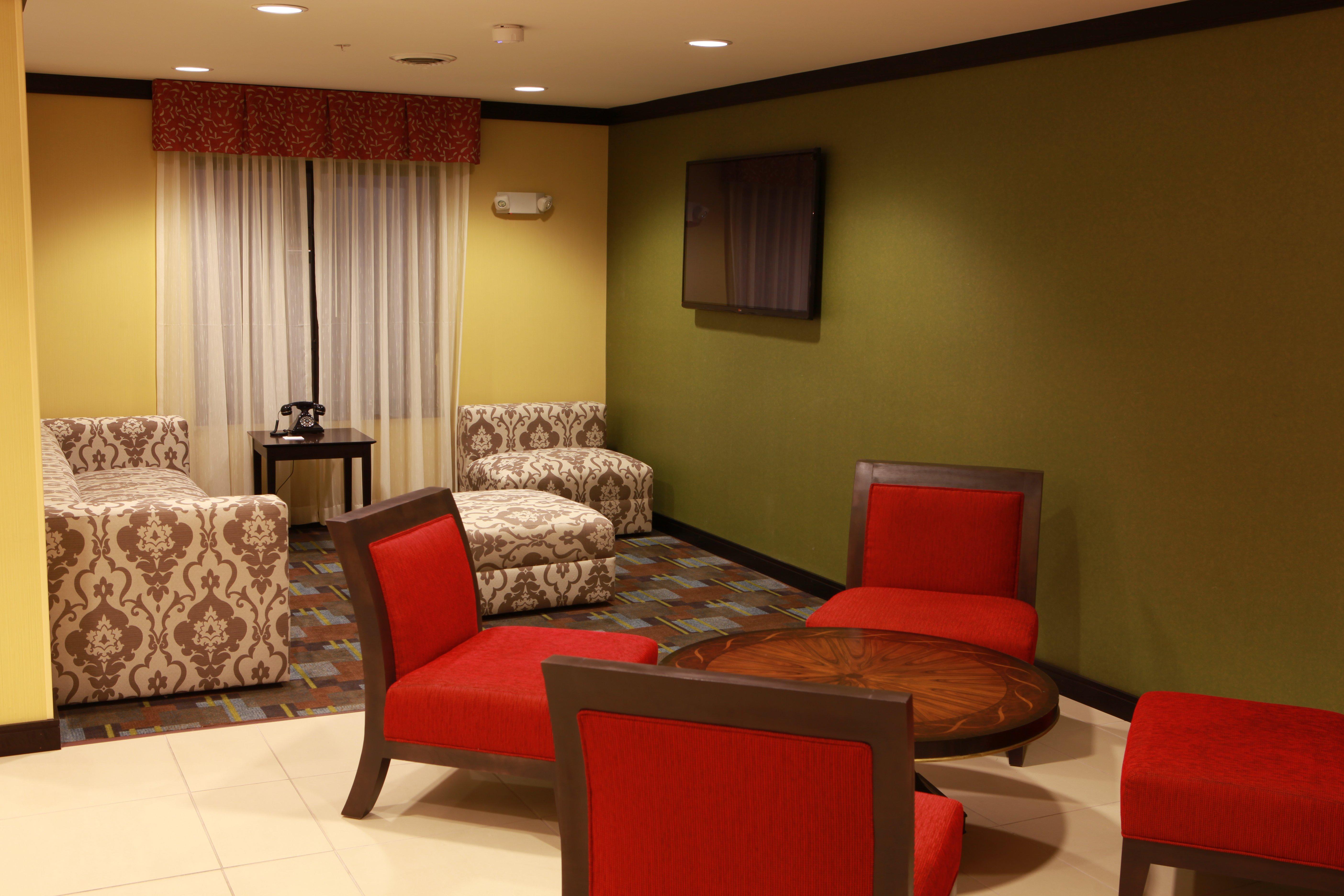 Holiday Inn Express And Suites Detroit North-Troy By Ihg Exterior foto